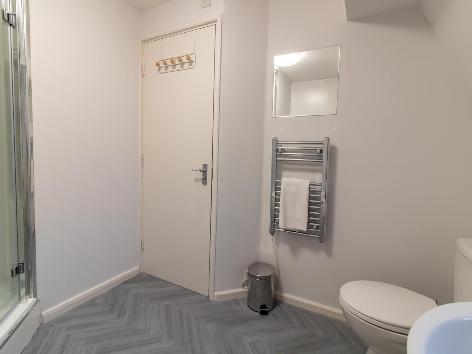 Stylish Maisonette Newcastle Pass The Keys Extérieur photo