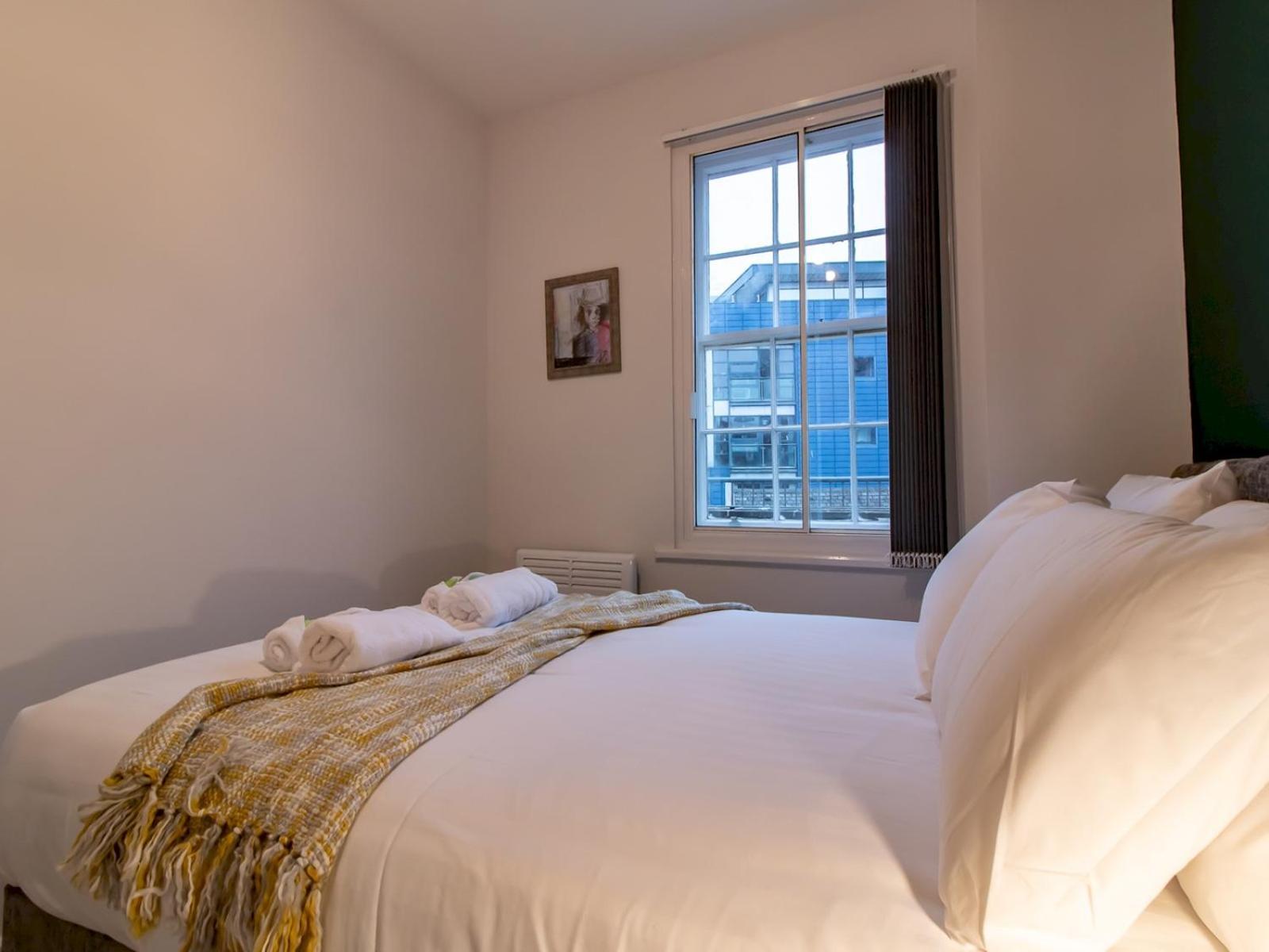 Stylish Maisonette Newcastle Pass The Keys Extérieur photo