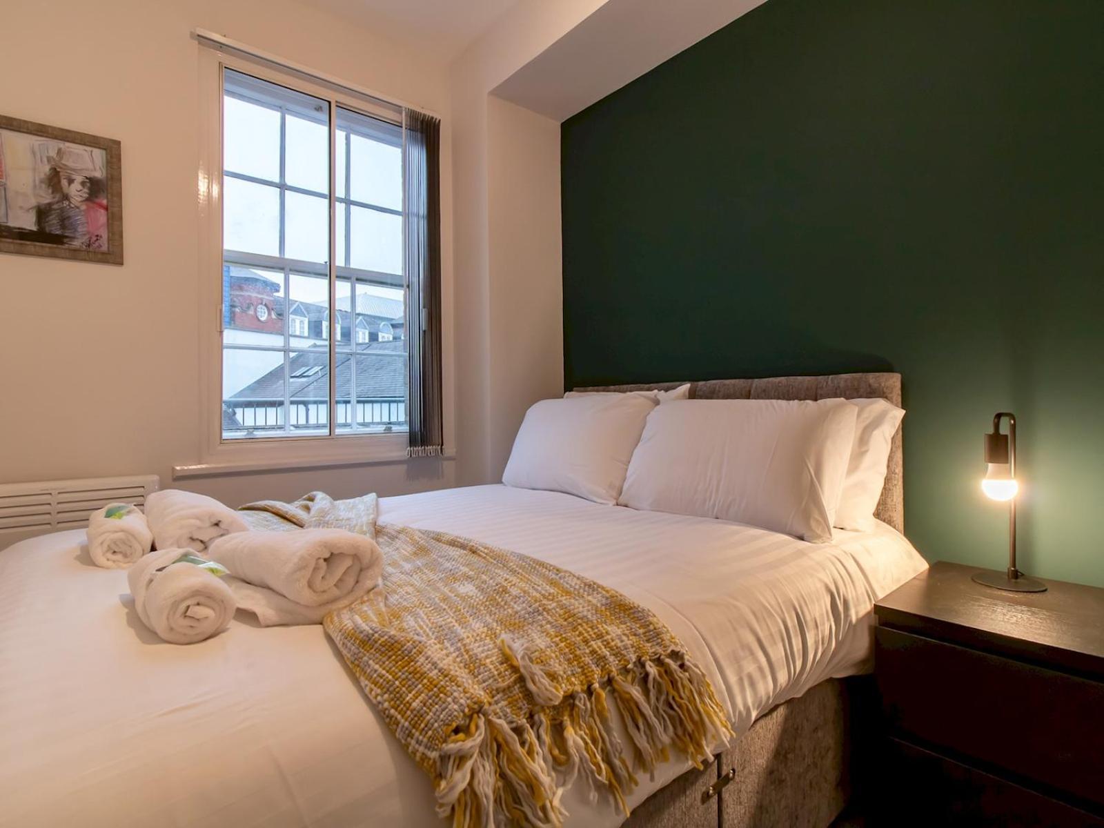 Stylish Maisonette Newcastle Pass The Keys Extérieur photo
